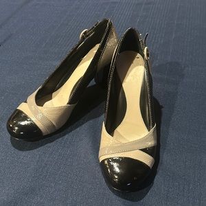 Women's Dress pumps - Black, Light Gray, and Dark Gray-10M